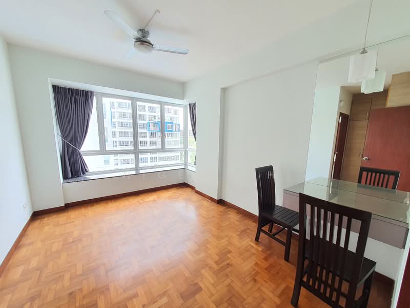 La Casa, 60 Woodlands Drive 16, 3 Bedrooms, 1,130 sqft, Condominium For Rent, by Nigel Toh, 23416763 - PropertyGuru.com.sg