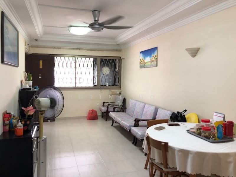 2 Teck Whye Avenue, 2 Teck Whye Avenue, 2 Bedrooms, 797 sqft, HDB Flat For Rent, by Catherine Ho Mei Yoke, 23416775 - Living hall - PropertyGuru.com.sg