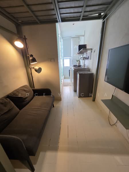 For Rent - circular road studio