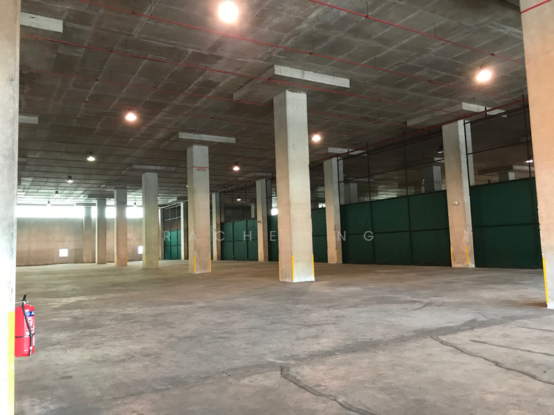 🌟Pandan | big floor plate | High Ceiling | Exclusive Loading Bays, Pandan, 92,499 sqft, Warehouse For Rent, by Rachel ng, 23418503 - CommercialGuru.com.sg