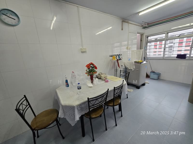 For Rent - 320 Clementi Avenue 4