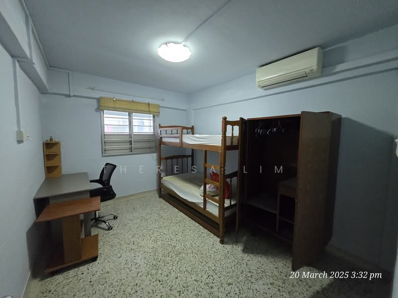 For Rent - 320 Clementi Avenue 4