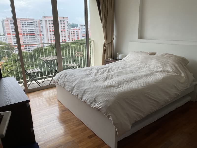 Parc Mondrian, 21 Woodleigh Close, 2 Bedrooms, 904 sqft, Apartment For Rent, by Patrick Seah, 23419521 - Master bedroom (with En-suites Bath) - PropertyGuru.com.sg