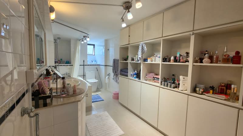 Grange Heights, 19 Saint Thomas Walk, 4 Bedrooms, 3,025 sqft, Apartment For Sale, by Kenny Poh, 23419829 - PropertyGuru.com.sg
