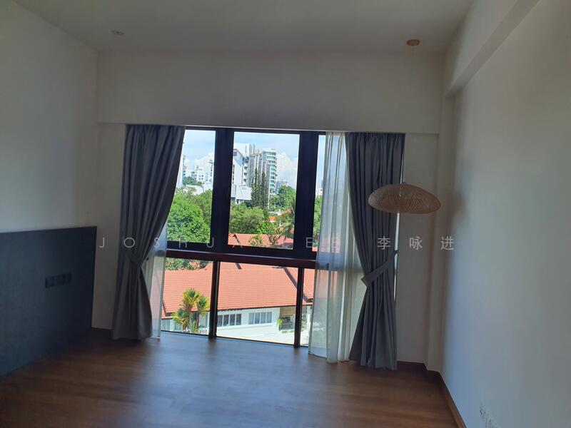 Air-Con Master Room - Pic 1