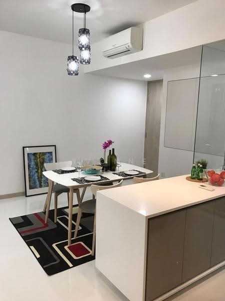 J Gateway, 2 Gateway Drive, Boon Lay / Jurong / Tuas, 3 Bedrooms, 969 sqft, Condominium For Rent, by Yvonne Chua, 23421454 - PropertyGuru.com.sg