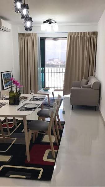 J Gateway, 2 Gateway Drive, Boon Lay / Jurong / Tuas, 3 Bedrooms, 969 sqft, Condominium For Rent, by Yvonne Chua, 23421454 - PropertyGuru.com.sg