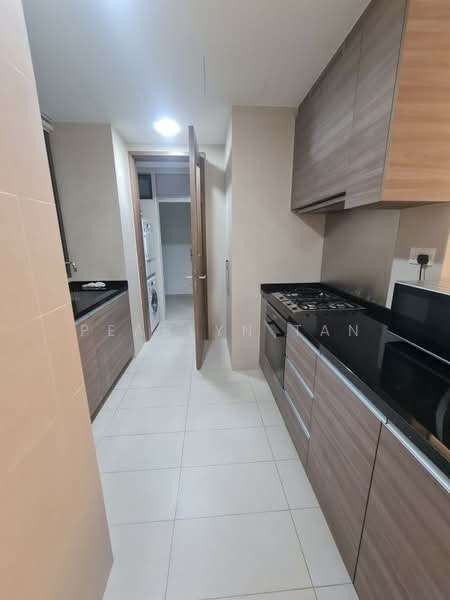 8 Saint Thomas, 8 Saint Thomas Walk, Orchard / River Valley, 3 Bedrooms, 1,302 sqft, Condominium For Rent, by Pearlyn Tan, 23422820 - PropertyGuru.com.sg
