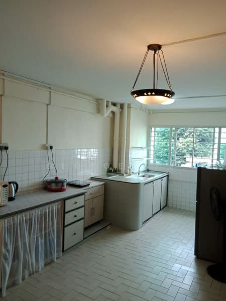 222 Yishun Street 21, 222 Yishun Street 21, 2 Bedrooms, 721 sqft, HDB Flat For Sale, by George Lim, 23423001 - PropertyGuru.com.sg