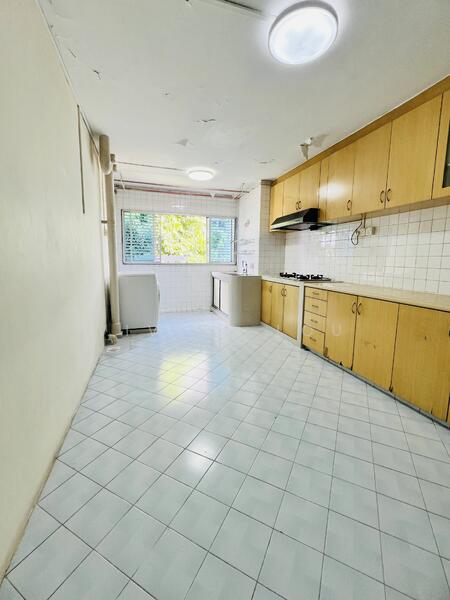 364 Clementi Avenue 2, 364 Clementi Avenue 2, 2 Bedrooms, 883 sqft, HDB Flat For Rent, by Vivien Lou, 23424210 - PropertyGuru.com.sg