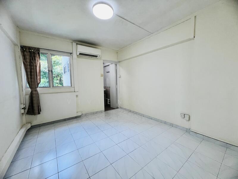 364 Clementi Avenue 2, 364 Clementi Avenue 2, 2 Bedrooms, 883 sqft, HDB Flat For Rent, by Vivien Lou, 23424210 - PropertyGuru.com.sg