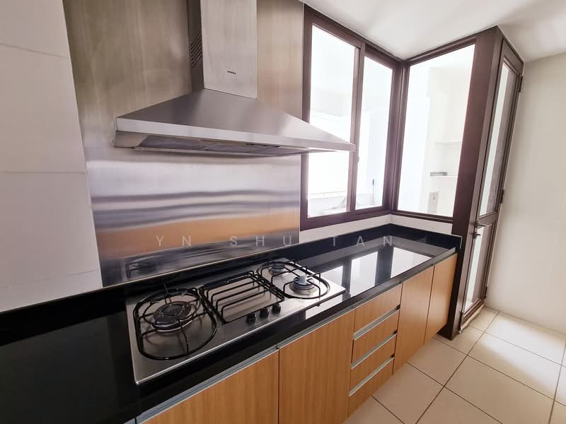 Varsity Park Condominium, 28 West Coast Road, 3 Bedrooms, 1,497 sqft, Condominium For Rent, by Yn Shu Tan, 23430089 - PropertyGuru.com.sg