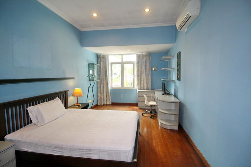 For Rent - Clementi area. Faber Drive. Large and comfortable room.