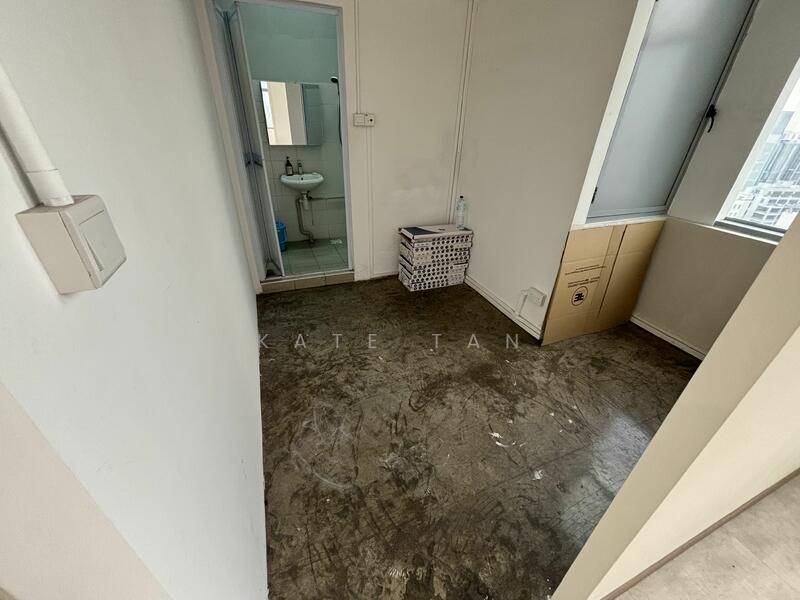 Wcega Tower, 21 Bukit Batok Crescent, 1,173 sqft, Light Industrial (B1) For Rent, by Kate Tan, 23431750 - CommercialGuru.com.sg