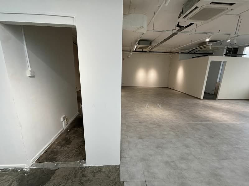 Wcega Tower, 21 Bukit Batok Crescent, 1,173 sqft, Light Industrial (B1) For Rent, by Kate Tan, 23431750 - CommercialGuru.com.sg