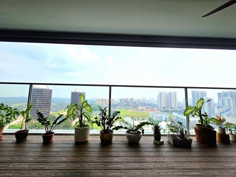 Sky @ Eleven, 7 Thomson Lane, Newton / Novena, 4 Bedrooms, 2,713 sqft, Condominium For Sale, by Christine Chong, 23432533 - Balcony - PropertyGuru.com.sg
