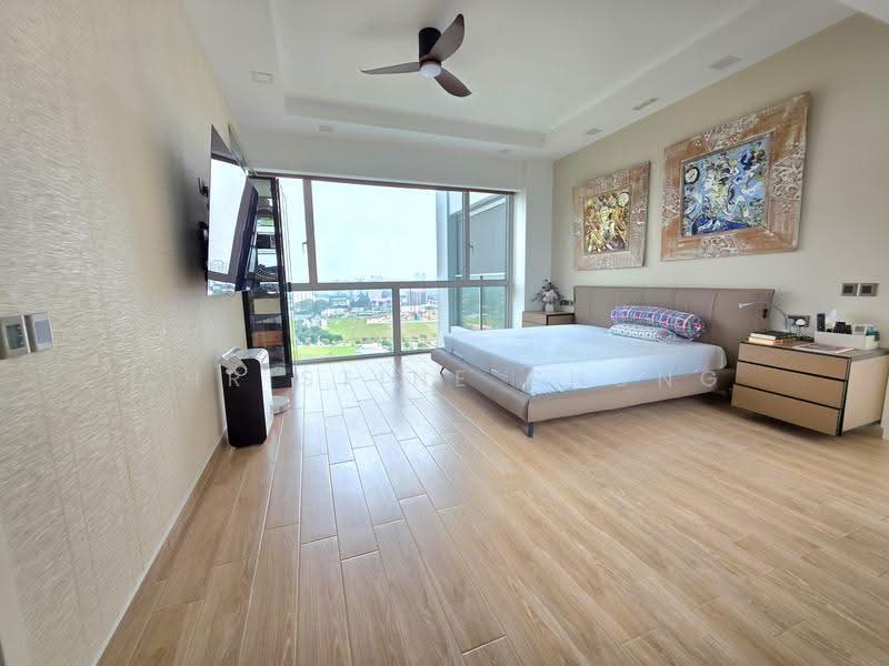 Sky @ Eleven, 7 Thomson Lane, Newton / Novena, 4 Bedrooms, 2,713 sqft, Condominium For Sale, by Christine Chong, 23432533 - Master Bedroom - PropertyGuru.com.sg