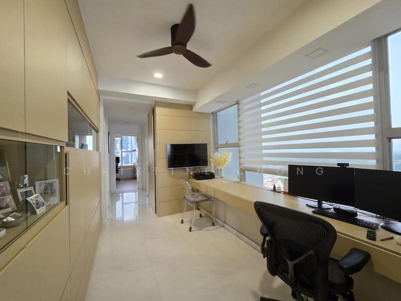 Sky @ Eleven, 7 Thomson Lane, Newton / Novena, 4 Bedrooms, 2,713 sqft, Condominium For Sale, by Christine Chong, 23432533 - Study/Family Area - PropertyGuru.com.sg