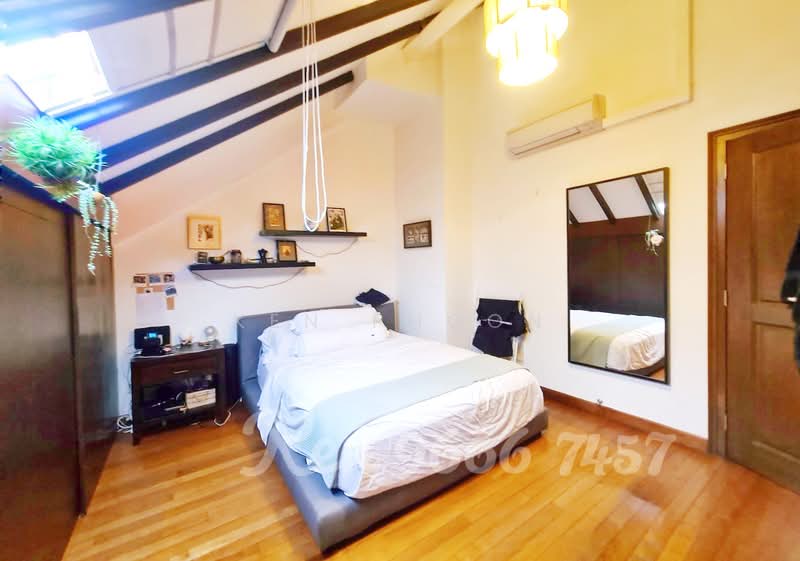 CHINATOWN - DUPLEX LOFT - FEEL IT, LOVE IT !!, Chinatown, Temple Street, Mosque Street, 2 Bedrooms, 1,440 sqft, Conservation House For Rent, by Ken Phoon, 23434412 - PropertyGuru.com.sg