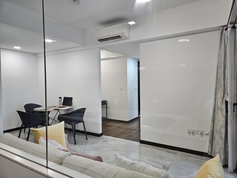 Lake Grande, 8 Jurong Lake Link, 2 Bedrooms, 775 sqft, Condominium For Rent, by Chris Lim, 23437463 - PropertyGuru.com.sg