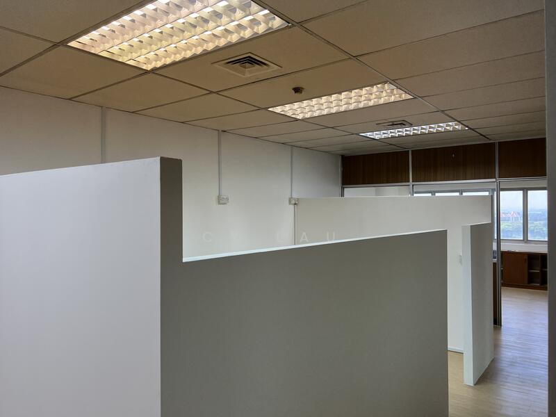 Golden Mile Tower, 6001 Beach Road, 914 sqft, Office For Sale, by CY Lau, 23440646 - CommercialGuru.com.sg