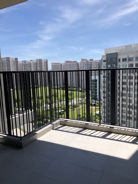 Le Quest, 10 Bukit Batok Street 41, 1 Bedroom, 495 sqft, Condominium For Rent, by Ryan Mock, 23440726 - Balcony - PropertyGuru.com.sg