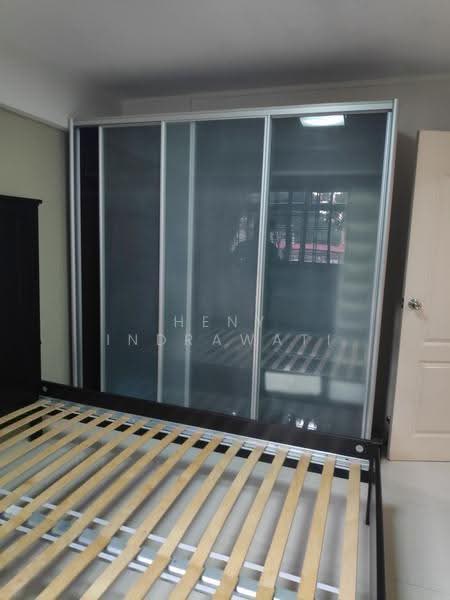 12 Holland Avenue, 12 Holland Avenue, Tanglin / Holland / Bukit Timah, 2 Bedrooms, 700 sqft, HDB Flat For Rent, by Heny Indrawati, 23441480 - PropertyGuru.com.sg