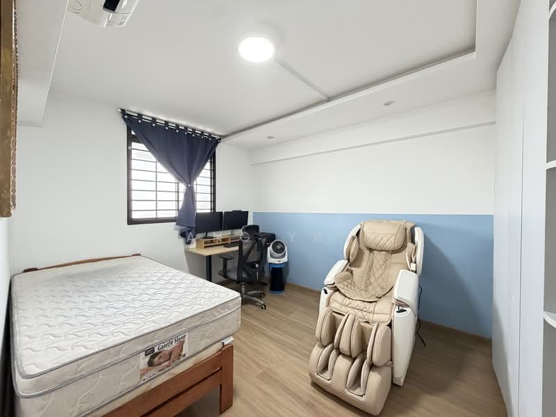 23 Sin Ming Road, 23 Sin Ming Road, Room Rental, 120 sqft, HDB Flat For Rent, by Yang Yang, 23445611 - PropertyGuru.com.sg