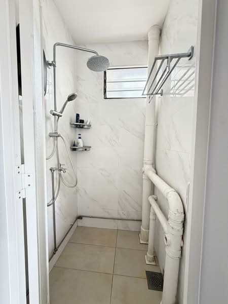 23 Sin Ming Road, 23 Sin Ming Road, Room Rental, 120 sqft, HDB Flat For Rent, by Yang Yang, 23445611 - PropertyGuru.com.sg