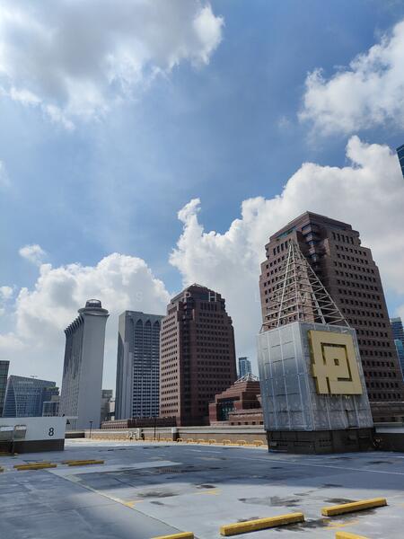 For Rent - Lucky Plaza