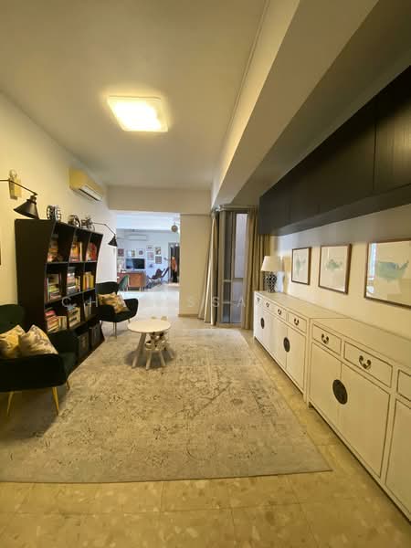 UE Square, 207 River Valley Road, 3 Bedrooms, 1,528 sqft, Condominium For Rent, by Charissa Lim, 23448044 - Entrance Foyer  - PropertyGuru.com.sg
