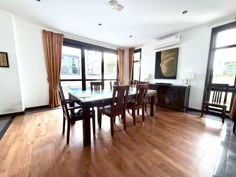 Sunset Heights Bungalow, Sunset Heights, 6 Bedrooms, 6,000 sqft, Bungalow House For Rent, by Kerry James, 23448828 - PropertyGuru.com.sg