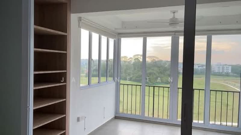 Thomson Grove, 586 Yio Chu Kang Road, 4 Bedrooms, 2,896 sqft, Condominium For Rent, by Jasmine Tan, 23448979 - Huge Balcony - PropertyGuru.com.sg