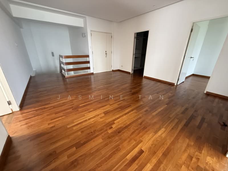 Thomson Grove, 586 Yio Chu Kang Road, 4 Bedrooms, 2,896 sqft, Condominium For Rent, by Jasmine Tan, 23448979 - Common Area on 2nd floor - PropertyGuru.com.sg