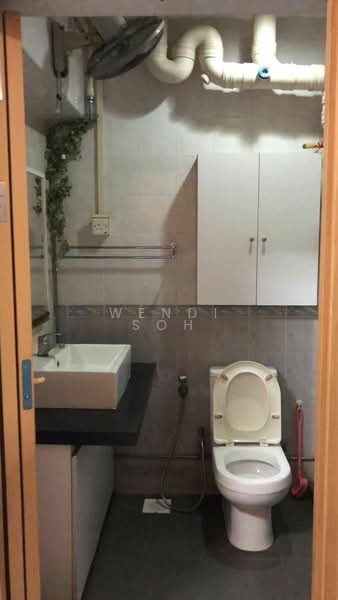 For Rent - 186B Rivervale Drive