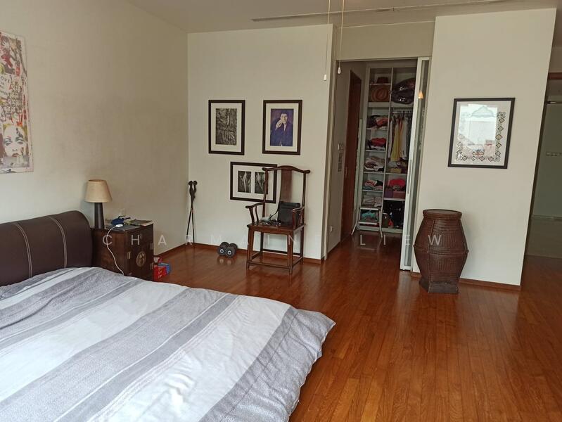 Hugh Spacious Master Room 