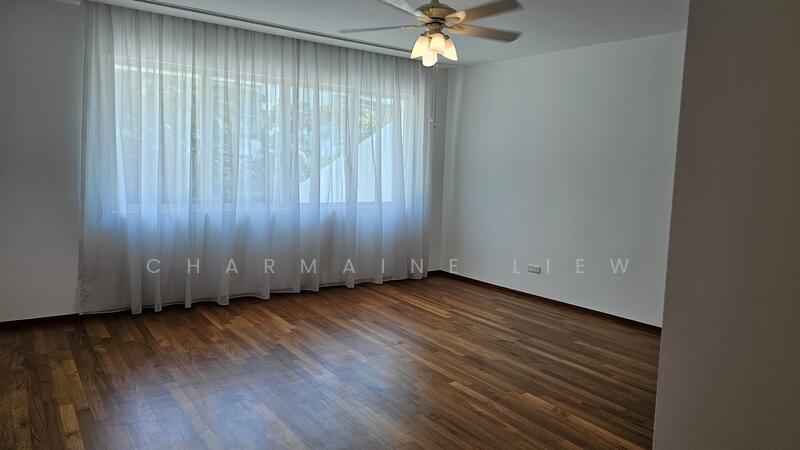 Master Rm Vacant condition 