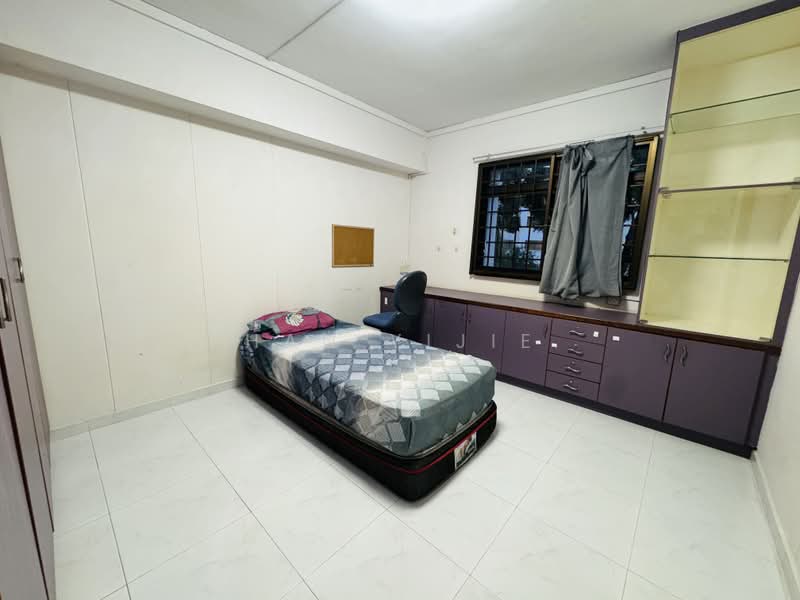 111 Rivervale Walk, 111 Rivervale Walk, 3 Bedrooms, 1,302 sqft, HDB Flat For Rent, by Han Yijie, 23450237 - PropertyGuru.com.sg