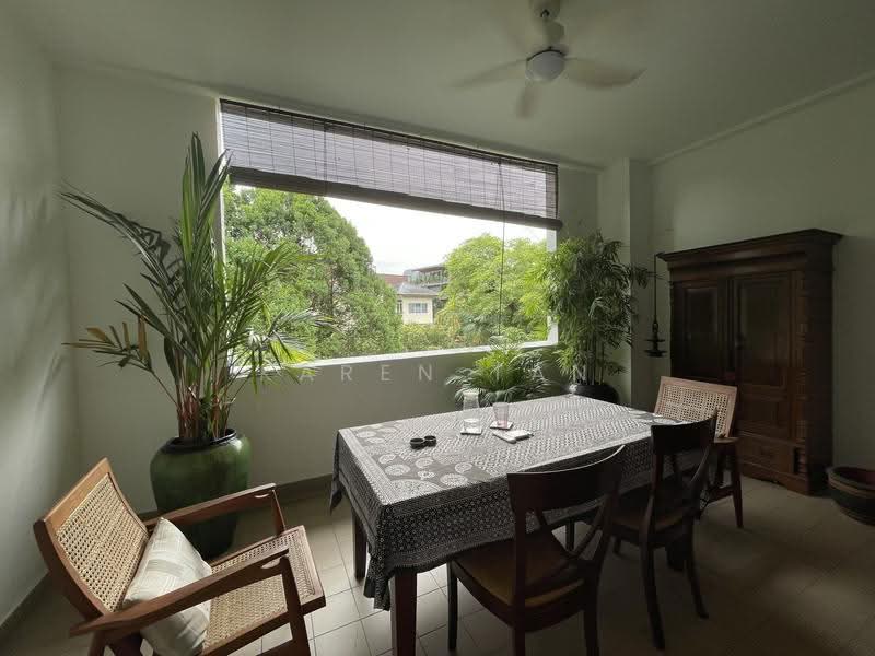 Astrid Meadows, 38 Coronation Road West, Tanglin / Holland / Bukit Timah, 3 Bedrooms, 2,045 sqft, Condominium For Rent, by Karen Tan, 23450437 - PropertyGuru.com.sg