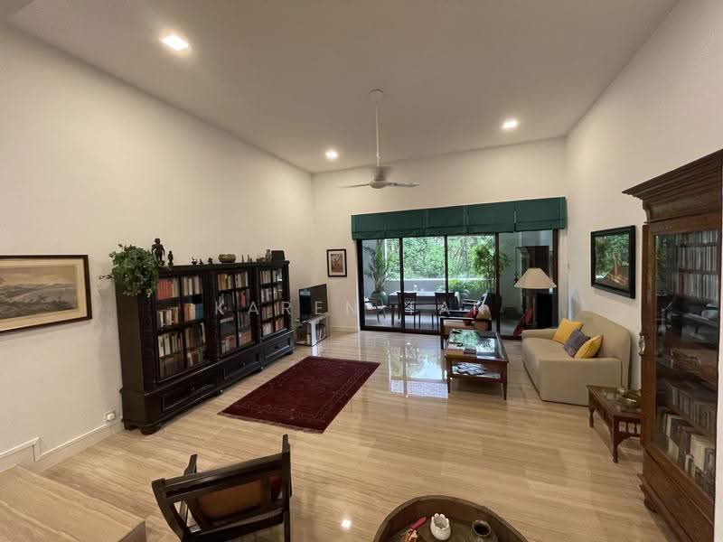 Astrid Meadows, 38 Coronation Road West, Tanglin / Holland / Bukit Timah, 3 Bedrooms, 2,045 sqft, Condominium For Rent, by Karen Tan, 23450437 - PropertyGuru.com.sg