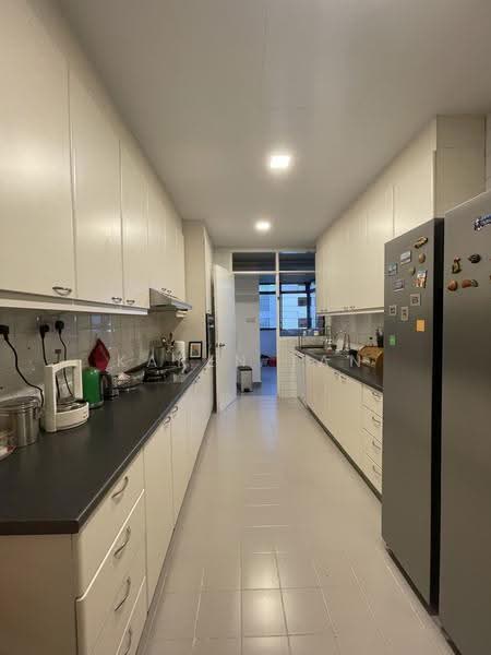 Astrid Meadows, 38 Coronation Road West, Tanglin / Holland / Bukit Timah, 3 Bedrooms, 2,045 sqft, Condominium For Rent, by Karen Tan, 23450437 - PropertyGuru.com.sg
