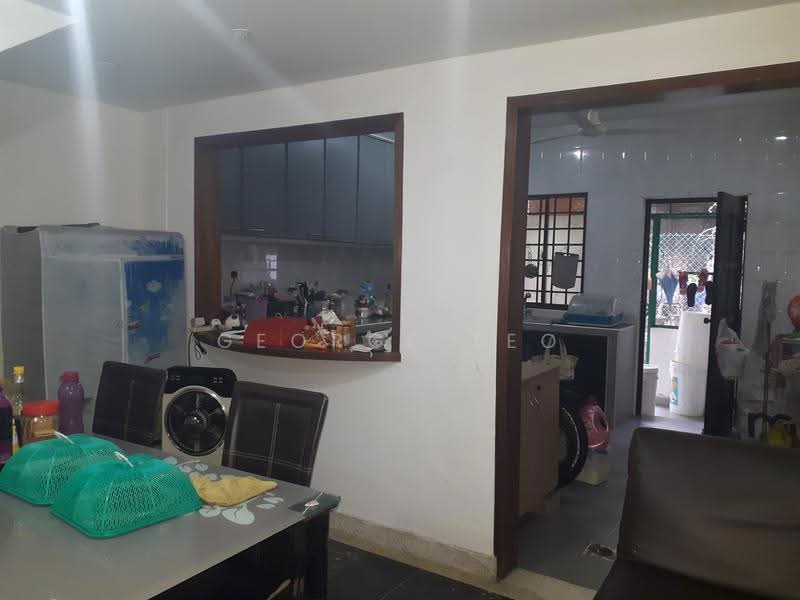 Thrift Drive, 30 thrift drive, Hougang / Punggol / Sengkang, 5 Bedrooms, 1,700 sqft, Terraced House For Rent, by George Teo, 23450538 - Dining Room - PropertyGuru.com.sg