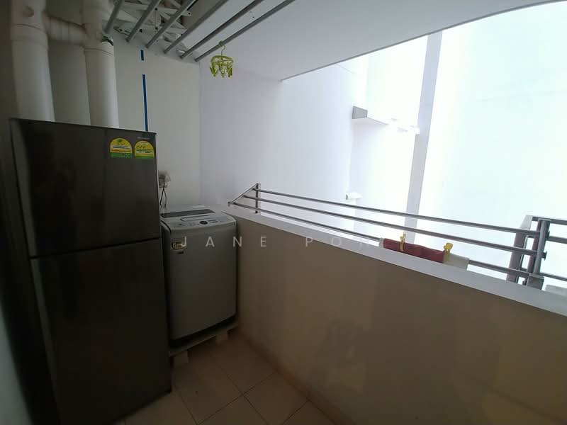 28C Dover Crescent, 28C Dover Crescent, 2 Bedrooms, 742 sqft, HDB Flat For Rent, by Jane Poh, 23450769 - PropertyGuru.com.sg