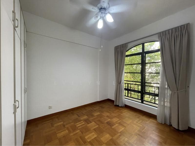 Pinewood Gardens, 23 Balmoral Park, Tanglin / Holland / Bukit Timah, 3 Bedrooms, 1,259 sqft, Condominium For Rent, by Evelyn Loh, 23450931 - PropertyGuru.com.sg