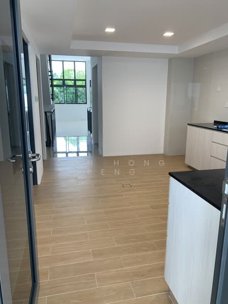 Sembawang hills estate, , 5 Bedrooms, 4,152 sqft, Terraced House For Rent, by Goh Hong Peng, 23454696 - PropertyGuru.com.sg