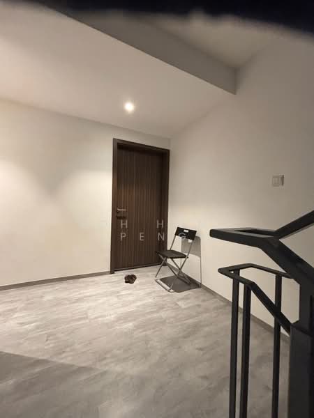 Sembawang hills estate, , 5 Bedrooms, 4,152 sqft, Terraced House For Rent, by Goh Hong Peng, 23454696 - PropertyGuru.com.sg