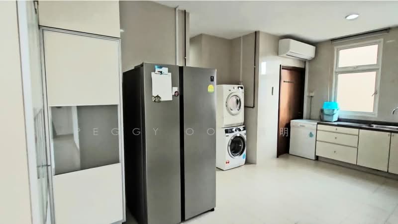 Sheares Ville, 9 Holt Road, 4 Bedrooms, 3,121 sqft, Apartment For Rent, by Peggy Ooi 黄明丽, 23455926 - PropertyGuru.com.sg