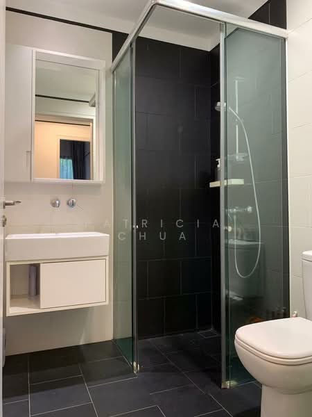 Village @ Pasir Panjang, 463 Pasir Panjang Road, 2 Bedrooms, 829 sqft, Condominium For Rent, by Patricia Chua, 23456001 - PropertyGuru.com.sg