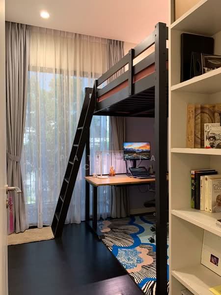 Village @ Pasir Panjang, 463 Pasir Panjang Road, 2 Bedrooms, 829 sqft, Condominium For Rent, by Patricia Chua, 23456001 - PropertyGuru.com.sg