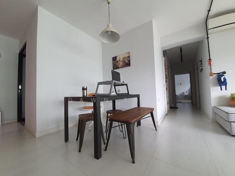 468B Fernvale Link